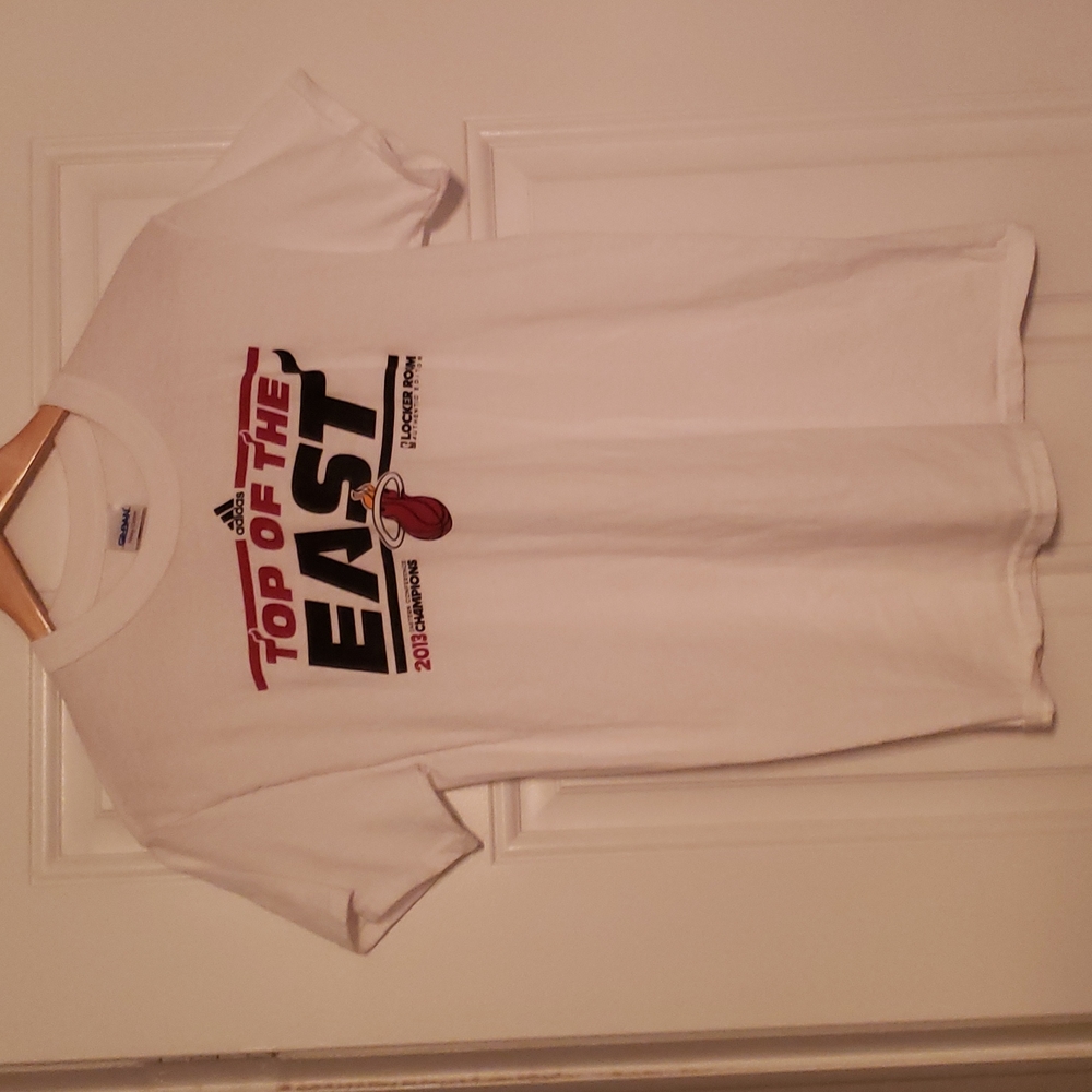 Miami Heat Original Top of the East 2013 Eartern Conference Champions Adult SM